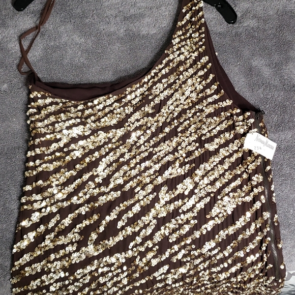 Alice + Olivia Nora Sequin One Shoulder Dress 10 - Picture 7 of 9